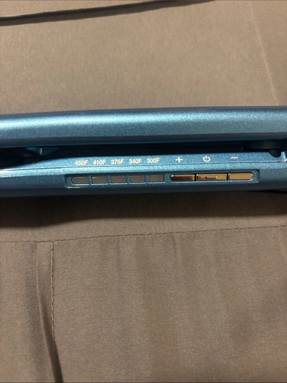 BaByliss Pro Nano Titanium hair straightener